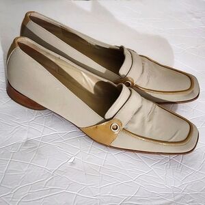 Vintage Paloma Women's Shoes cream Size 8.5M